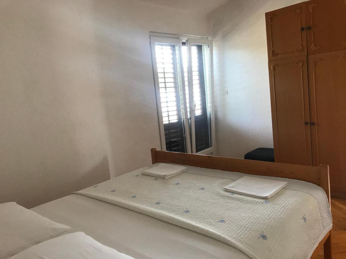 Apartmani Vilma Pakoštane Exterior foto