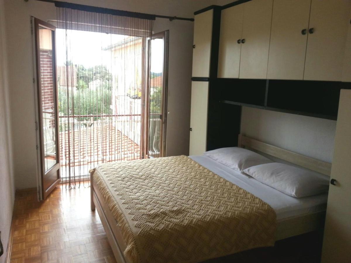 Apartmani Vilma Pakoštane Exterior foto